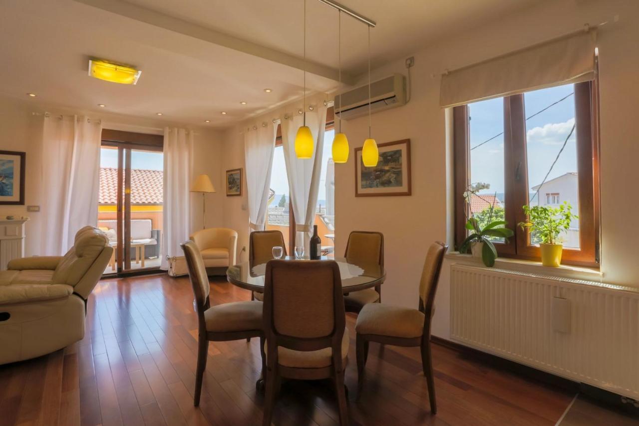 Apartment Egita Crikvenica Exterior photo